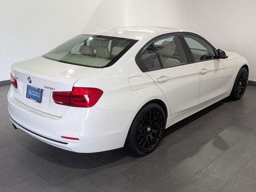 2016 BMW 328 i xDrive SULEV