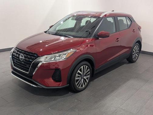 2022 Nissan Kicks SV