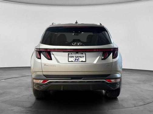 Shimmering Silver 2023 Hyundai TUCSON SEL