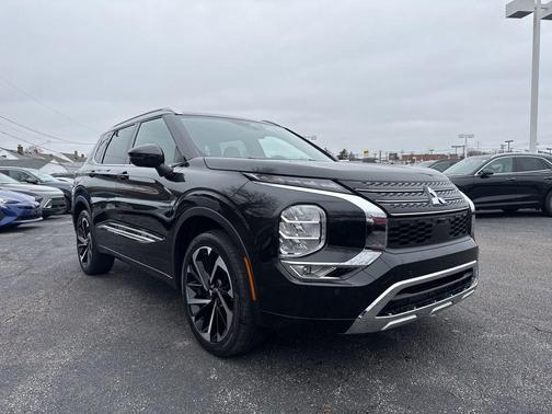 2022 Mitsubishi Outlander SEL
