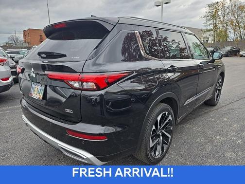 2022 Mitsubishi Outlander SEL