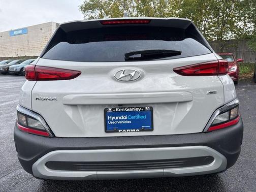 2023 Hyundai KONA SEL