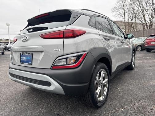 2023 Hyundai KONA SEL