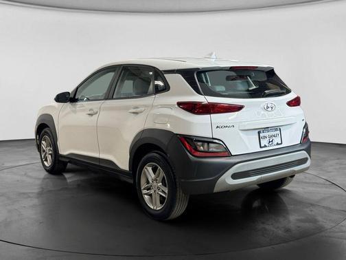 2023 Hyundai KONA SE
