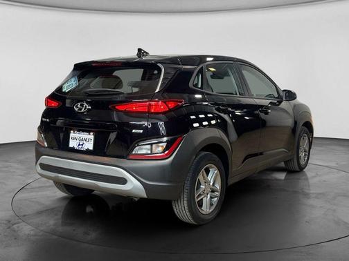 2023 Hyundai KONA SE