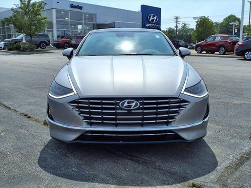 2023 Hyundai SONATA Hybrid Limited