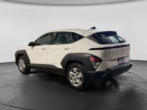 Atlas 2024 Hyundai KONA SE