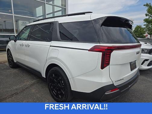 Snow White Pearl 2025 Kia Carnival Hybrid SX PRESTIGE