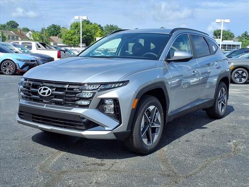 2025 Hyundai TUCSON SEL