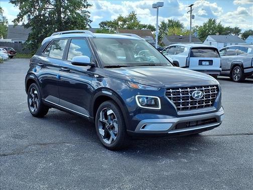 2025 Hyundai VENUE Limited