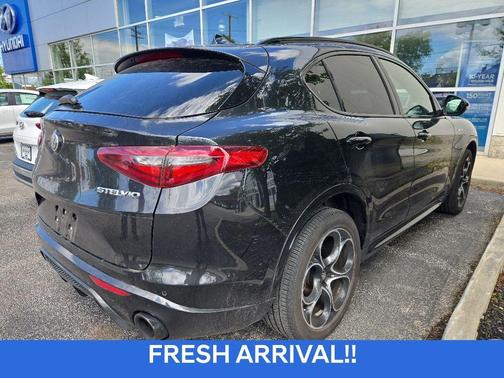 Vulcano Black Metallic 2023 Alfa Romeo Stelvio Veloce