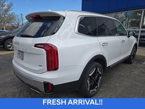 2023 Kia Telluride S