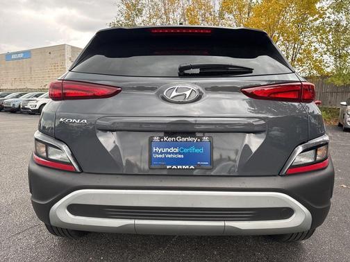 2023 Hyundai KONA SEL