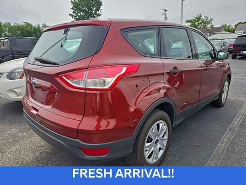 2016 Ford Escape S