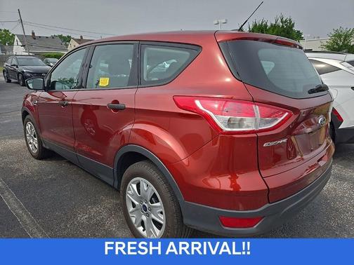 2016 Ford Escape S