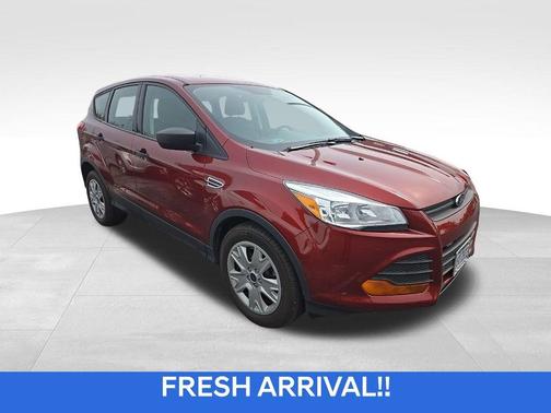 2016 Ford Escape S