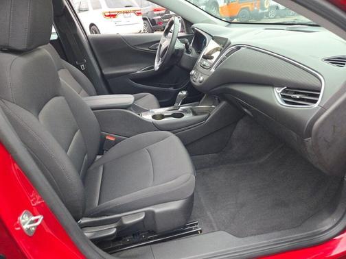 2016 Chevrolet Malibu 1LT