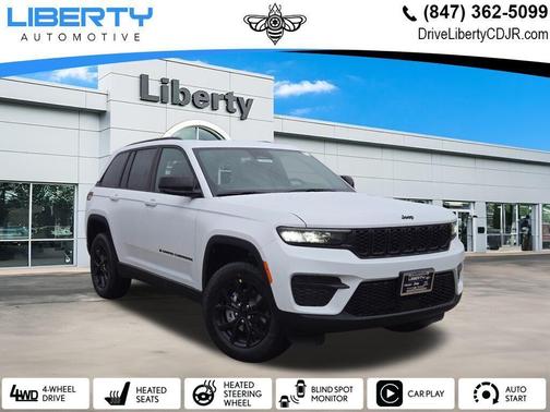 2025 Jeep Grand Cherokee Laredo