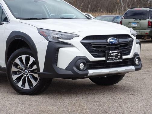 2024 Subaru Outback Touring