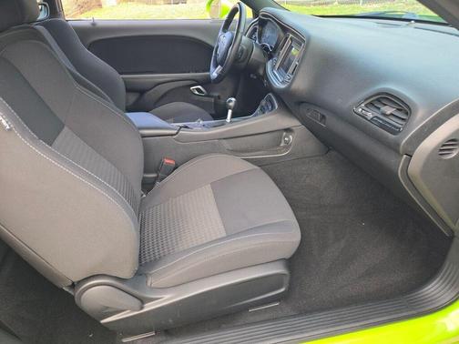 Sublime Pearlcoat 2019 Dodge Challenger R/T