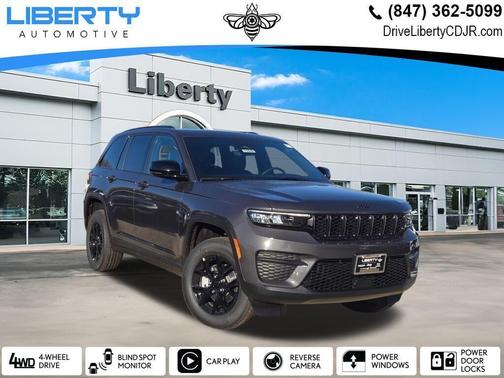 2025 Jeep Grand Cherokee Laredo