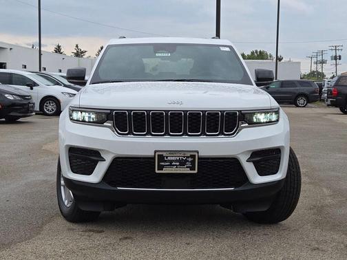 2025 Jeep Grand Cherokee Laredo X