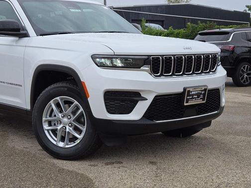2025 Jeep Grand Cherokee Laredo X