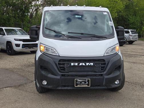 Bright White Clearcoat 2026 RAM ProMaster 1500 Low Roof