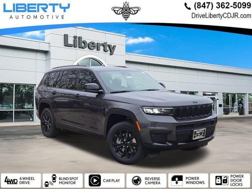 2025 Jeep Grand Cherokee Laredo