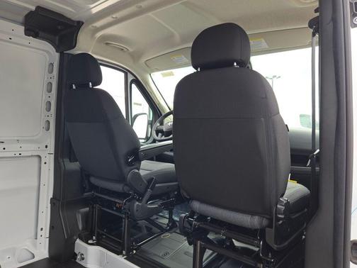 Bright White Clearcoat 2026 RAM ProMaster 1500 Low Roof