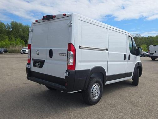 2025 RAM ProMaster 1500 Low Roof