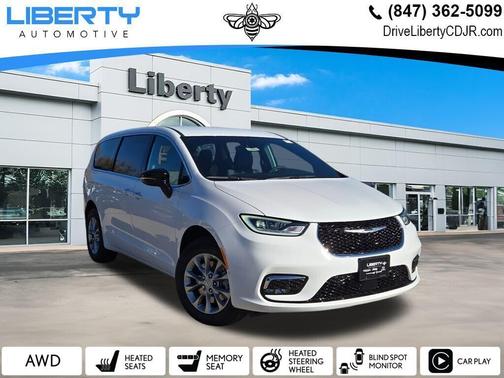 2026 Chrysler Pacifica Select