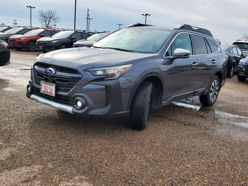 2025 Subaru Outback Touring XT