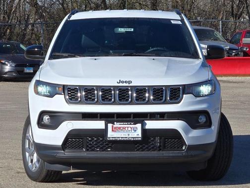 2025 Jeep Compass Latitude