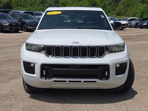 2022 Jeep Grand Cherokee Overland
