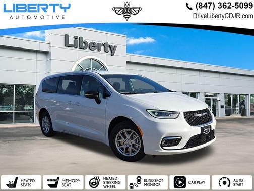 2026 Chrysler Pacifica Select