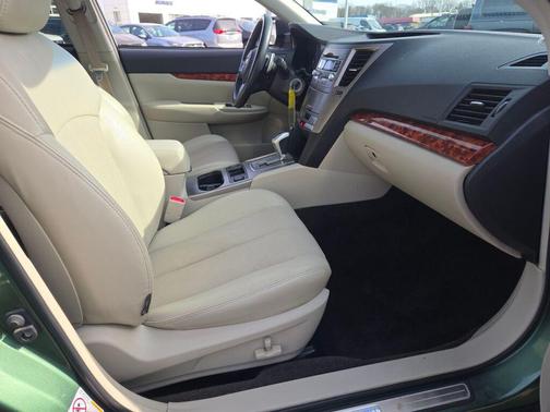 2011 Subaru Outback 3.6R Limited