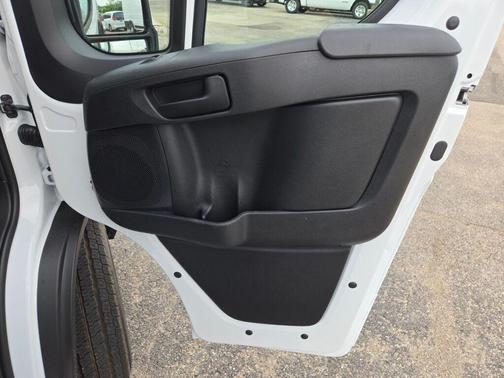 2025 RAM ProMaster 2500 Base
