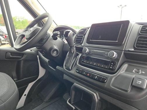 2025 RAM ProMaster 2500 Base