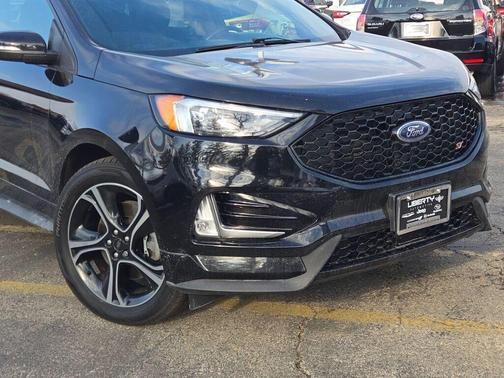 2019 Ford Edge ST