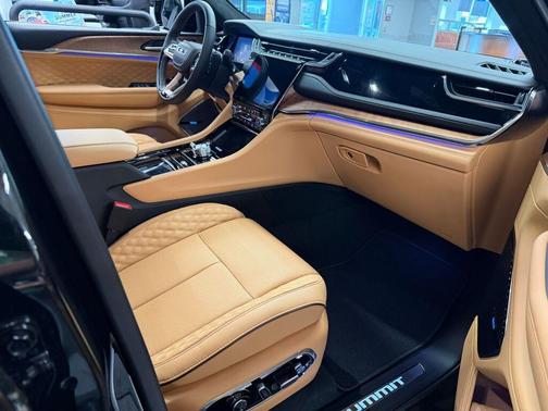2025 Jeep Grand Cherokee L Summit