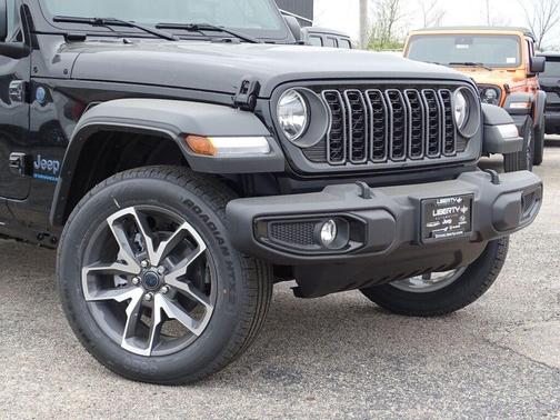 2025 Jeep Wrangler 4xe Sport