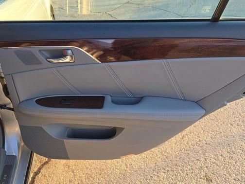 2008 Toyota Avalon XL