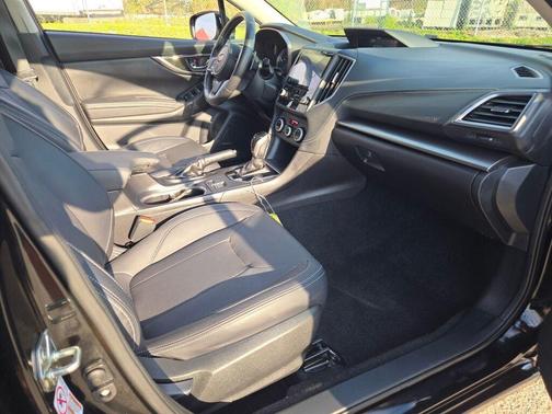 2017 Subaru Impreza 2.0i Limited