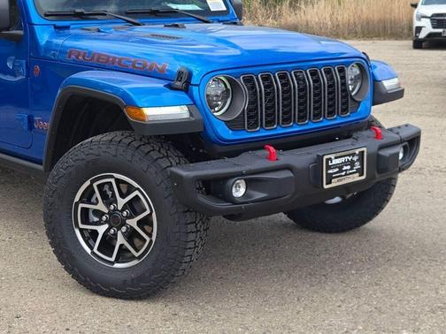 Hydro Blue Pearlcoat 2026 Jeep Gladiator Rubicon