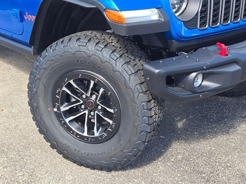 Hydro Blue Pearl 2026 Jeep Wrangler Rubicon