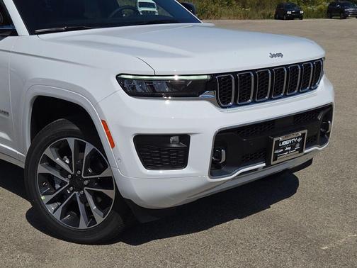 2025 Jeep Grand Cherokee Overland