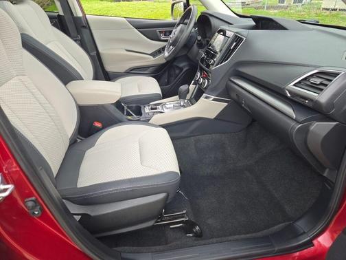 Crimson Red Pearl 2024 Subaru Forester Premium