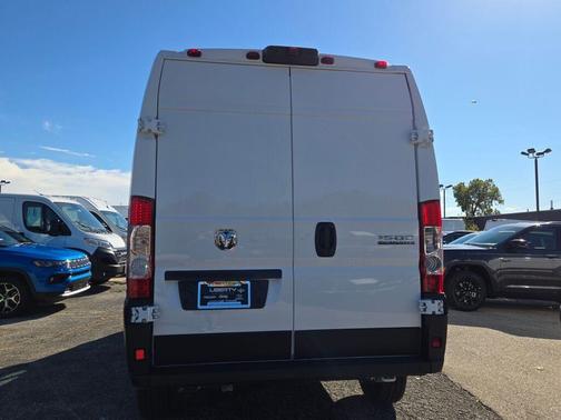 2026 RAM ProMaster 1500 Base