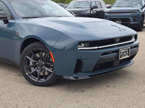 SUB ZERO 2026 Dodge Charger Scat Pack